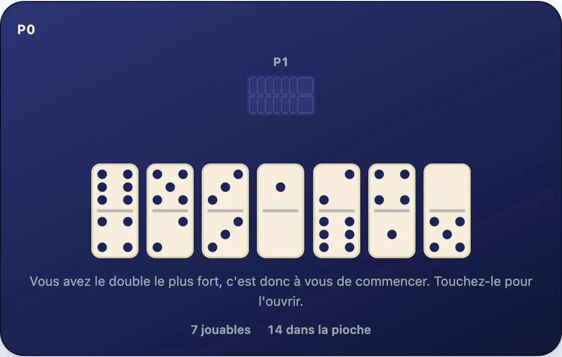 Une main de sept dominos étalés en éventail, chacun affichant deux valeurs de points, avec le double 3-3 parmi eux